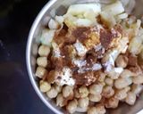 আলু নিমকির চাট(Aloo nimkir chaat recipe in Bengali) রেসিপির ধাপ 2 ছবি