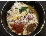 மரவள்ளிக் கிழங்கு மசாலா ரொட்டி(tapioca masala roti recipe in tamil) ரெசிபி ஸ்டேப் 3 புகைப்படம்