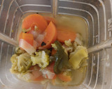Foto del paso 4 de la receta: Sopa de zanahoria con brócoli y chile poblano