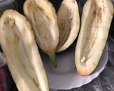 Foto del paso 1 de la receta: 33. Berenjenas rellenas estilo turco (principal verdura)