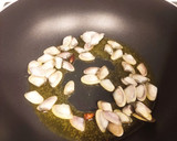 Foto del paso 2 de la receta: Merluza con coquinas