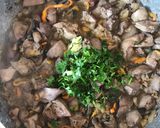 Gombás csirkemájragu recept fázis 7 fotója