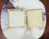 A picture of step 2 of Vegetable cheese spread Sandwich.