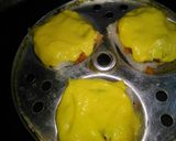 A picture of step 6 of Dhokla sandwich.