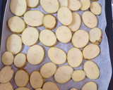 Foto del paso 2 de la receta: Costillas de cerdo al ajo y limón con patatas al horno