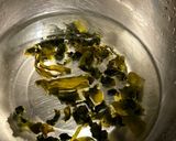 鮭魚豆腐麵豉湯的食譜步驟1照片