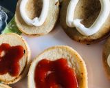 A picture of step 6 of Zinger burger.
