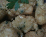 Foto del paso 4 de la receta: Buñuelos de bacalao