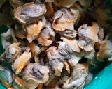 Foto langkah ke 1 dari resep Gulai daun pakis dan kerang.