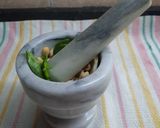 Foto del paso 5 de la receta: Pesto genovés en mortero