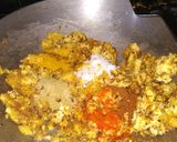 A picture of step 4 of Moong dal kochori.