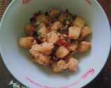 Foto langkah ke 6 dari resep Tahu Cabe Garam.