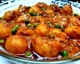 A picture of step 2 of Shahi Aloo Matar Malai.