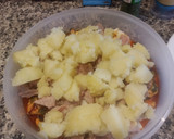 Foto del paso 7 de la receta: Ensalada de patatas cocidas con mejillones y atún