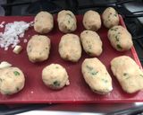 Foto del paso 3 de la receta: Croquetas de papá y atún rellenas de queso a la Sonorense