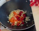 Foto del paso 2 de la receta: Noodles con setas y langostinos