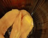 A picture of step 1 of Mango juice.