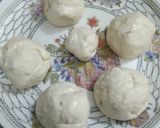 A picture of step 7 of Chicken bbq pizza muffins.