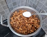 Foto langkah ke 3 dari resep Kacang tanah rebus.