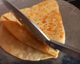 तिकोन पराठा (Tikone paratha recipe in hindi) रेसिपी चरण 5 फोटो