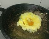 Foto langkah ke 3 dari resep Telur Penyet.