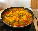 Foto del paso 4 de la receta: Paella de pollo/conejo para dos