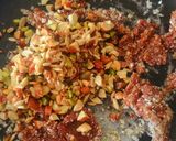 A picture of step 5 of Dates and Dry Fruits Laddu.
