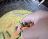 Gambar langkah 2 resipi Lontong Dan Kuah Masak Lodeh.