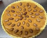 A picture of step 4 of Peanut Butter Tart.