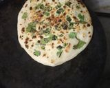 ચીઝ ગાર્લિક નાન (Cheese Garlic Naan Recipe in Gujarati) રેસીપી સ્ટેપ4ફોટો