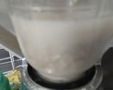 Foto del paso 2 de la receta: Bebida de guanábana, avena y leche🥛🍯🥯