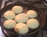 Foto langkah ke 3 dari resep Donat Bomboloni.