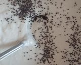 A picture of step 3 of Masala sooji idli.
