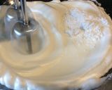 A picture of step 5 of Oven Baked Meringue.