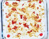 A picture of step 6 of Biscuits Trifle.