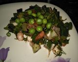 A picture of step 3 of Green salad.