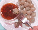 Foto langkah ke 9 dari resep Cilok kuah kecap pedas.