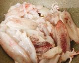 Hình bước làm 3 của món Mực Xào Thập Cẩm