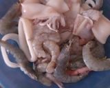 Foto del paso 1 de la receta: Fideuá de Pescado y Marisco