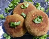 A picture of step 4 of Leftover biryani kabab.