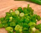 白精靈菇炒蛋( 含五辛蛋 )的食譜步驟3照片
