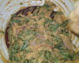A picture of step 4 of Mix pakoray.