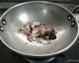 A picture of step 2 of Green Beans  With Sesame Seeds Masala.
