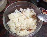 Foto del paso 1 de la receta: Pastel de merluza y coquinas con mayonesa en microondas