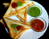 तिरंगा वेज सैंडविच(tiranga veg sandwich recipe in hindi) रेसिपी चरण 5 फोटो