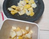 Foto langkah ke 1 dari resep Perkedel Ayam Kentang.