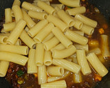 Foto del paso 3 de la receta: Rigattoni en salsa de soja