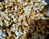 Foto langkah ke 3 dari resep Popcorn Caramel.