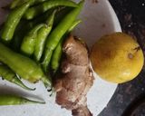 अदरक हरी मिर्च का आचार (Adrak hari mirch ka achar recipe in Hindi) रेसिपी चरण 1 फोटो
