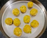 A picture of step 2 of Lauki kofta Curry.